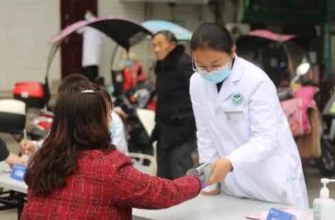 【情暖婦女節(jié) 義診送健康】我院開展預(yù)防宮頸癌義診活動(dòng)